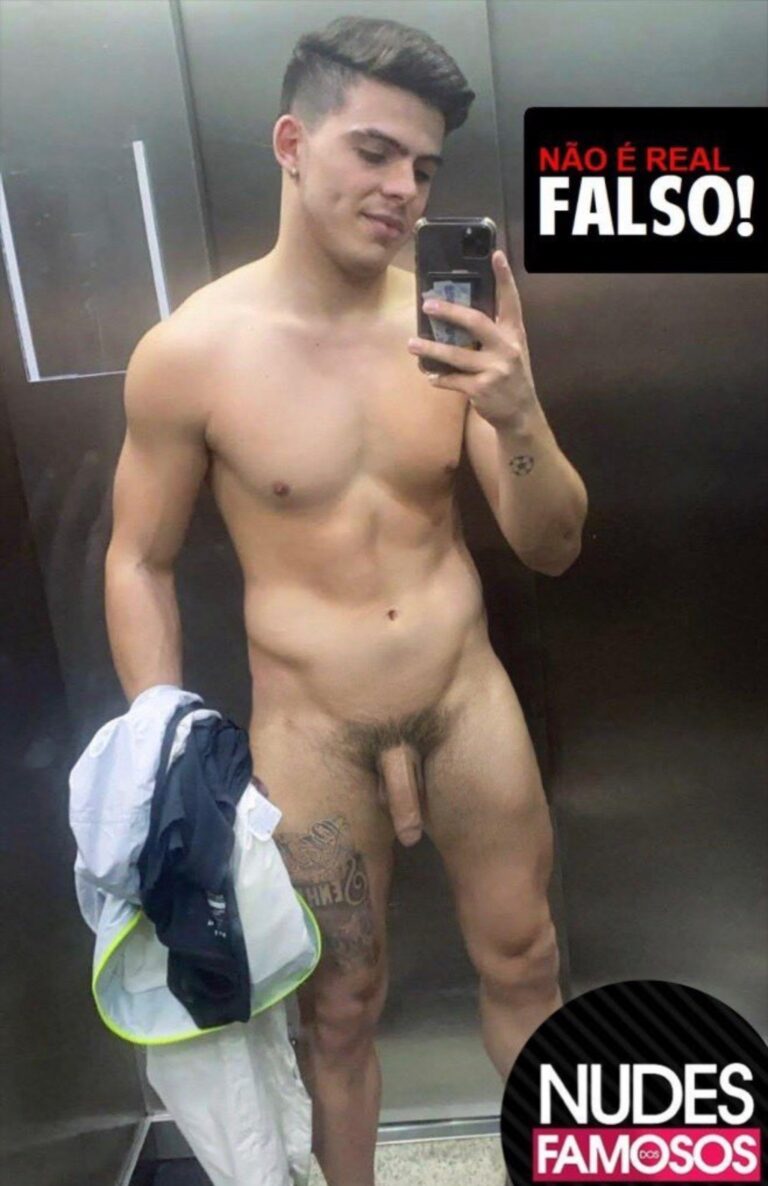 Foto De Thomaz Costa Nu Fake Homens Pelados Br