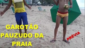 Casal gay em video engraçado na camera 3d