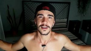 Conto erotico gay colecionador de sunga