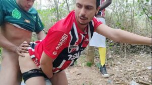 Jogadores da base do flamengo assumindo serem gays