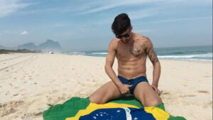 Luan assume ser gay em programa globo g1