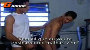 Porno gay brasileiro forte da academia