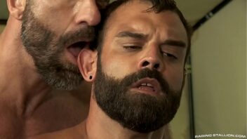 Threesome with big bear surprise in this gay anal movie