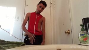 Videos gay lucas katter