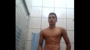 Banheiro gay da faculdade estacio da uruguaiana