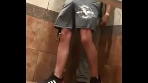Banheiro gay tiete video