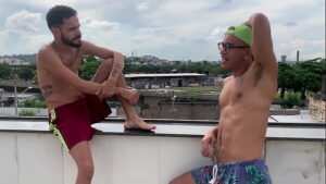 Brasileiro porno gay brasileiro incesto regacando o primo