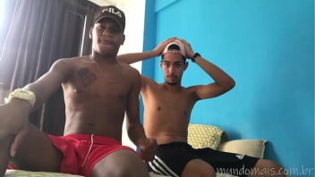 Porno gay mais novo com mais velho