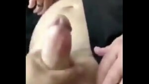 Porno gay padre abusa de coroinha