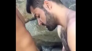 Sexo na praia com gay em tambaba