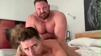 Urso gay daddy and son