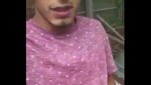 Xvideo gay novinho enfiando briquedinho no cu