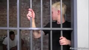 Cazzo prisioner gays free videos