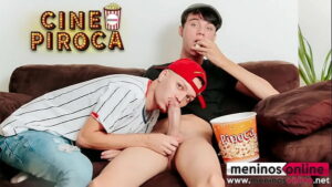 Cene pipoca porno gay