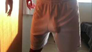 Video porno gay cheirando a cueca