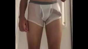 Xvideo gay de cueca no banho