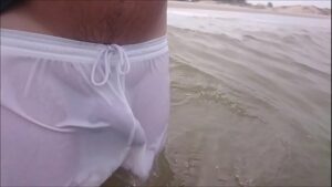 Xvideos gay amador abrindo zíper sem cueca