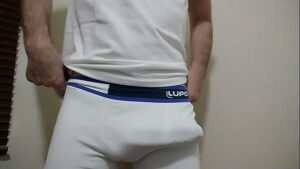 Cueca boxer de couro de gay