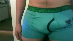 Cueca nudis gay