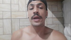 Hetero da cu tatoo porno gay