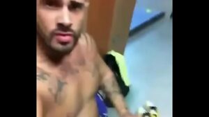 Pegou o pessonal da academia gay