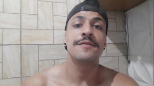 Video de sexo gay brasileiro gemendo muito