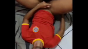 Video de sexo gay cara com pau gigante comendo novinho