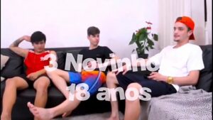 Video gratis gay novinhos com tesão com amigo