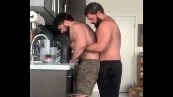 Videos porno gays ursos peludos xvieos