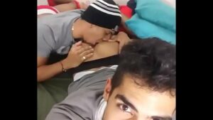 Xvideo gay beijo no cu do hetero