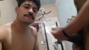 Xvideos gay brasileiros primos