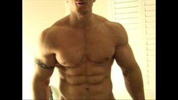 Bodybuilders men suckers cocks porn gay