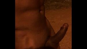 Bombadao gay batemdo punheta xvideos