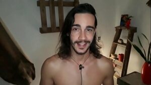 Conto erotico gay dei pro estranho no cinema porno