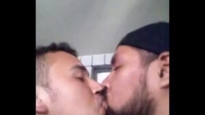 Fred durst gay kiss