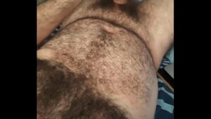 Gay peludo acimade 45