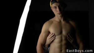 Muscle worship gay porn