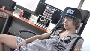 Porn gay teen cute jovend