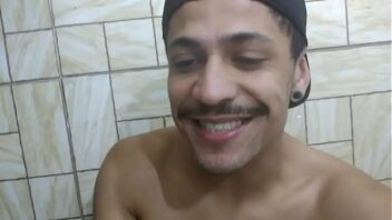 Sexo e amor gay na prisão videos filmes youtube