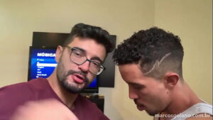 Sexo gay com leo felipo marcos goiano e lsys gringo