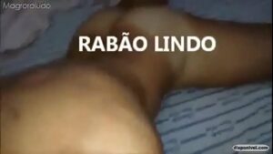 Sexo gay comendo colega da escola