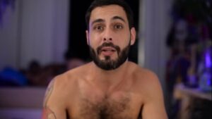 Vídeo gay amador tirou capa gozar