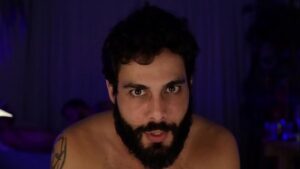 Video gays sem capa peludos