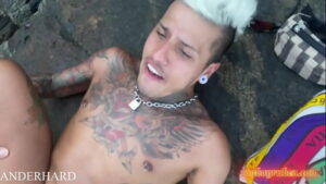 Video porno cruising gay praia