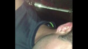 X.videos gay trazando com taxista no carro
