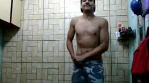 X videos gostoso tirando a roupa gay