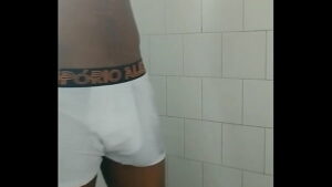 Xnxx gay de cueca sarado big dotado