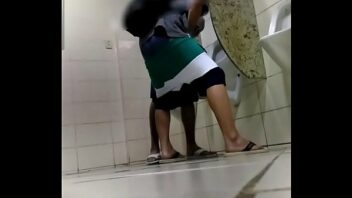 Xvideo no banheiro da ufc gay