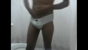 Xvideos de gay jogador dançando de cueca