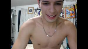 Xvideos gay moreno lindo